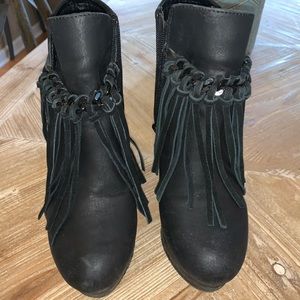 Sbicca Zepp boots in black